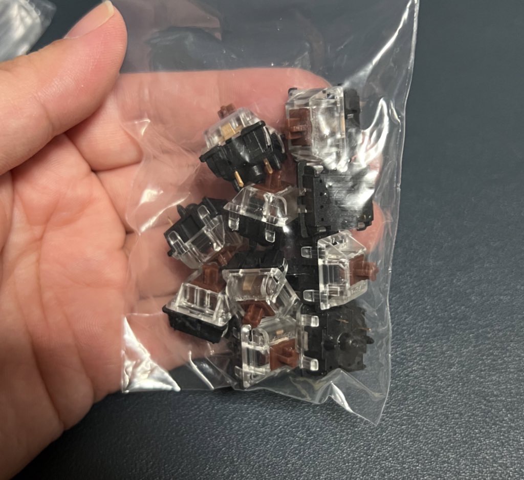 Gateron 茶軸(タクタイル)
