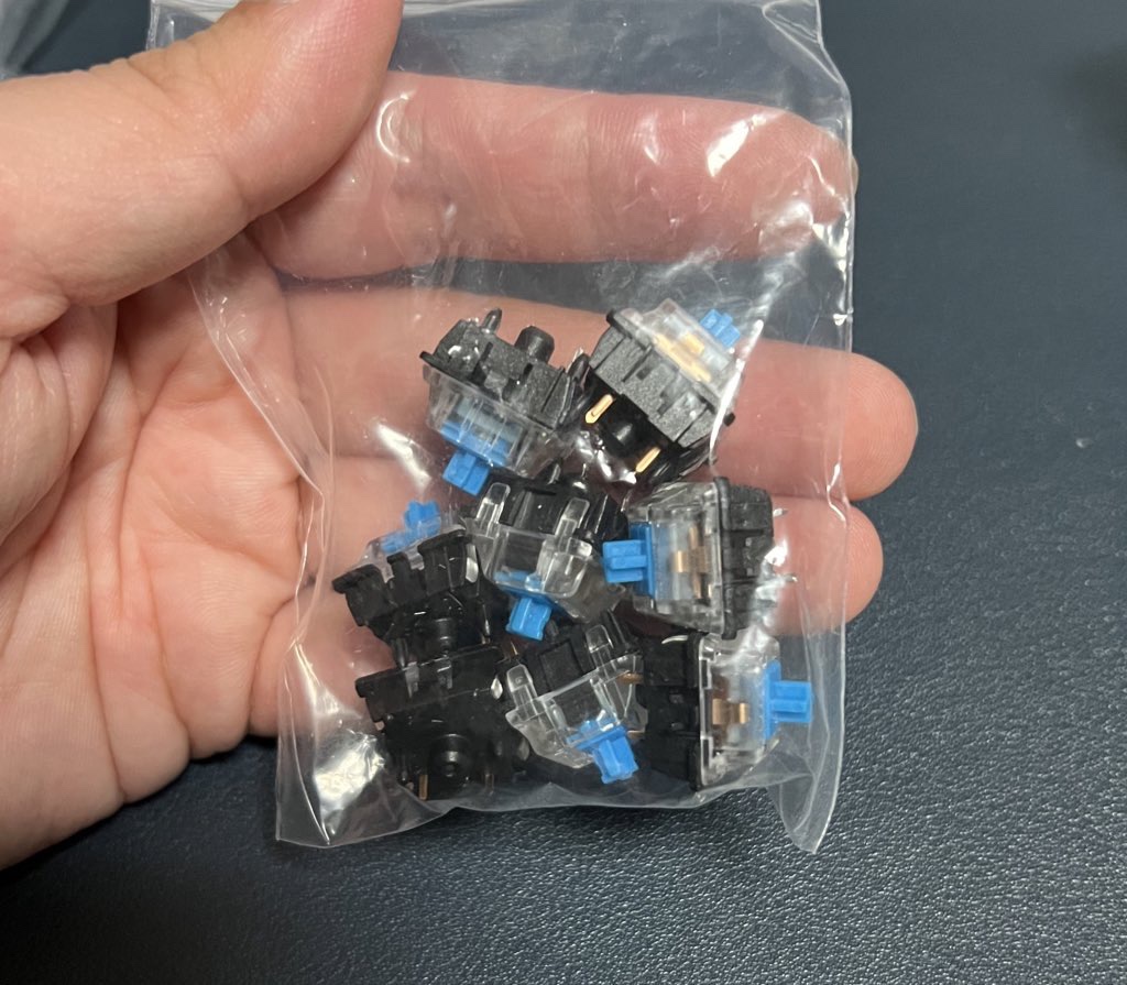Gateron 青軸(クリッキー)